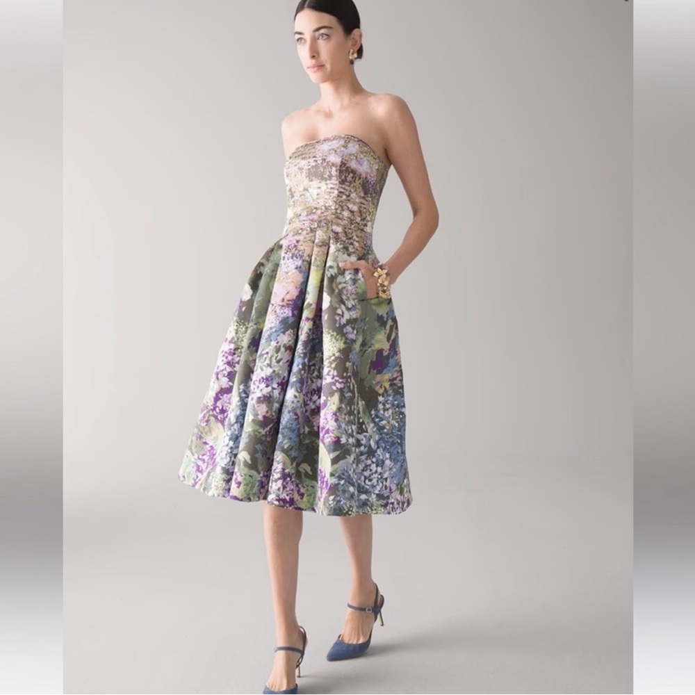 LIKE NEW White House Black Market Strapless Watercolor Floral Bridal Dress